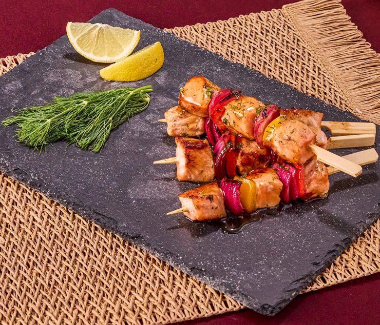Brochette de salmão