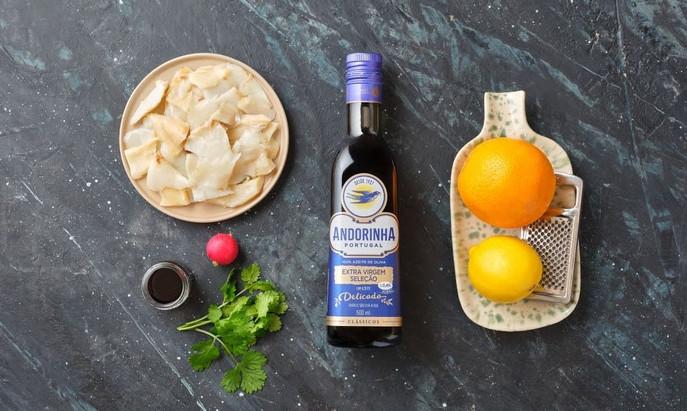 Carpaccio de bacalhau com rabanete
