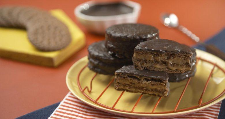 Alfajor com biscoito Maria