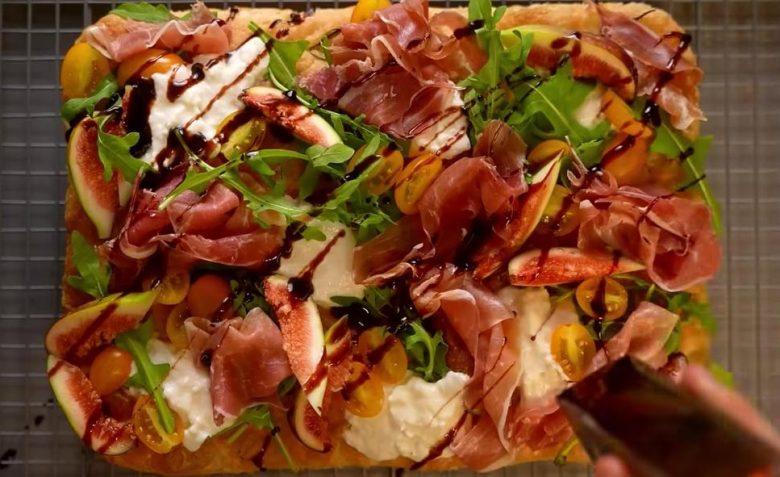 Focaccia com presunto Parma