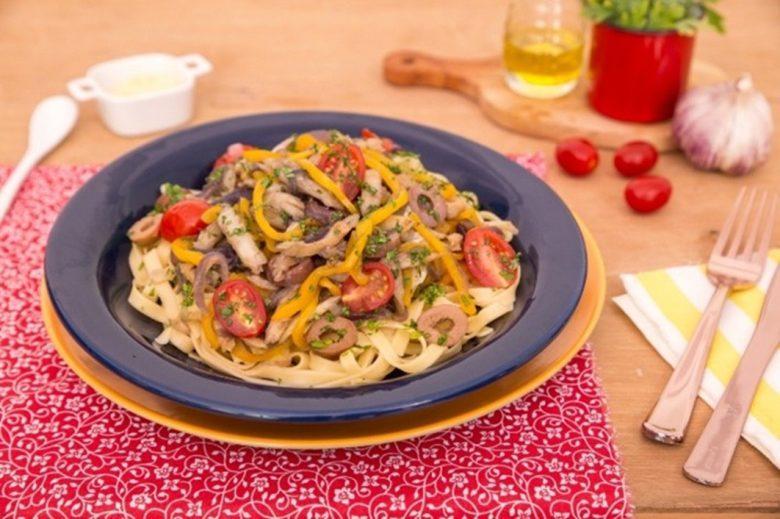 Ninho ao molho de bacalhau