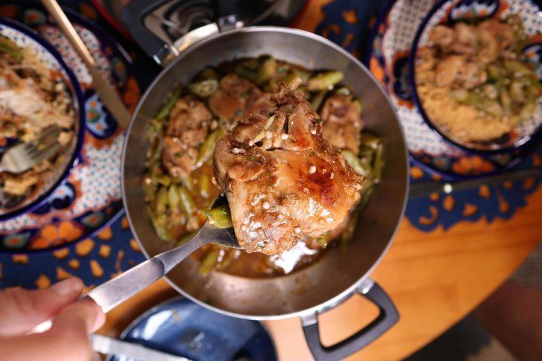 Frango com quiabo da Gigi Vilela