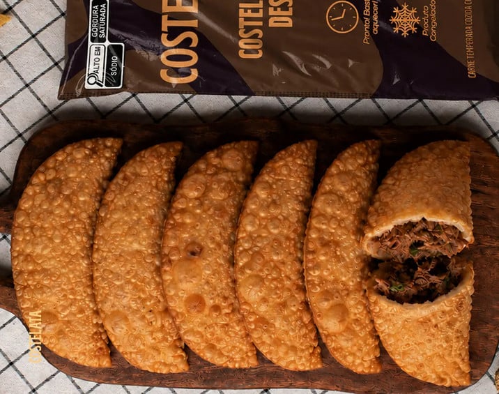 Pastel de costela desfiada
