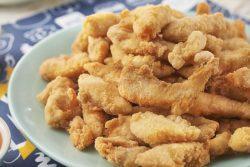 Isca especial de peixe empanada