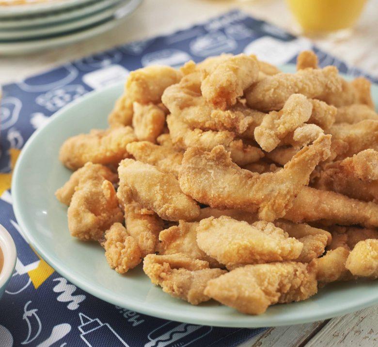 Isca especial de peixe empanada