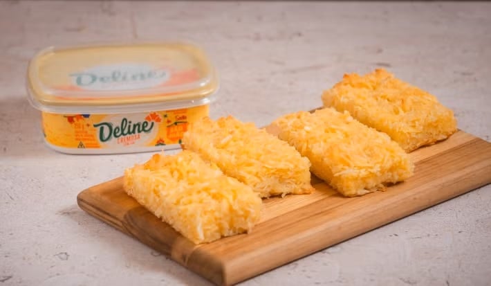 Bolo de macaxeira cremoso