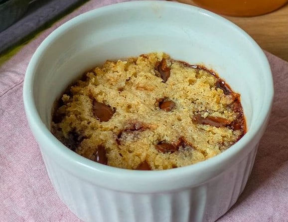 Cookie saudável de micro-ondas