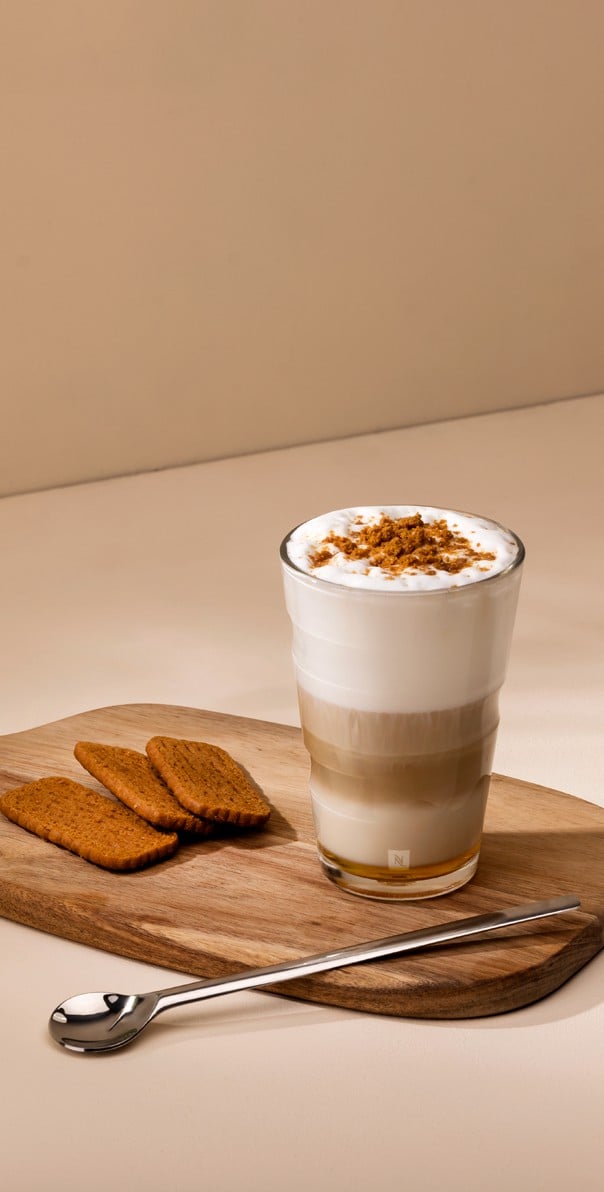 Latte macchiato de especiarias