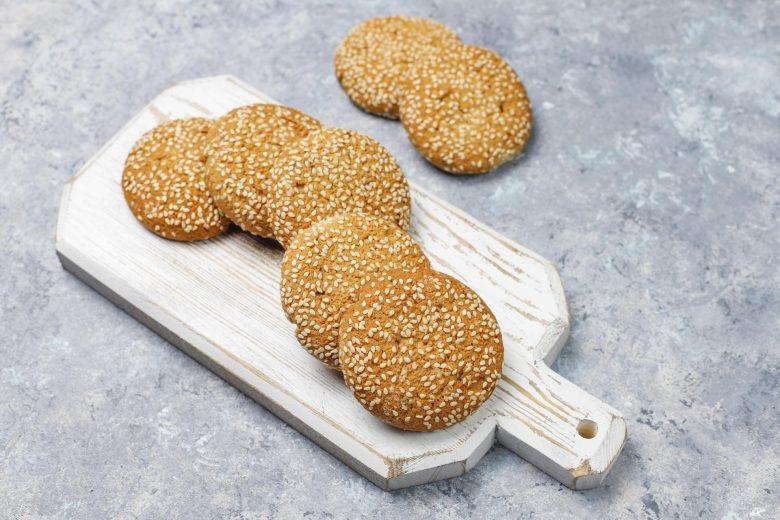 Biscoito de laranja com gergelim