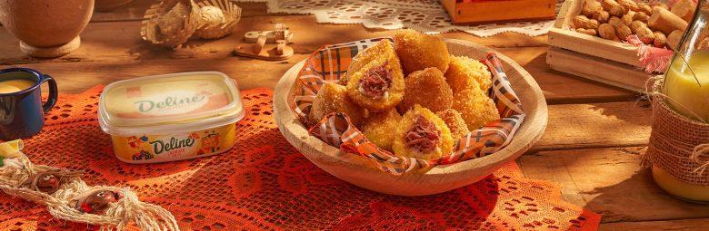 Coxinha de cuscuz com carne seca