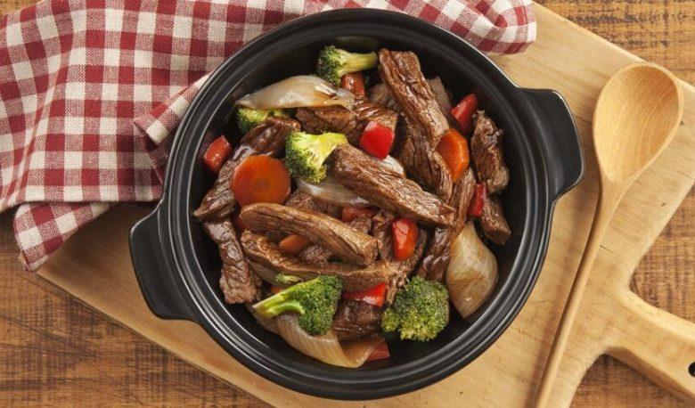 Carne salteada com legumes e sódio reduzido