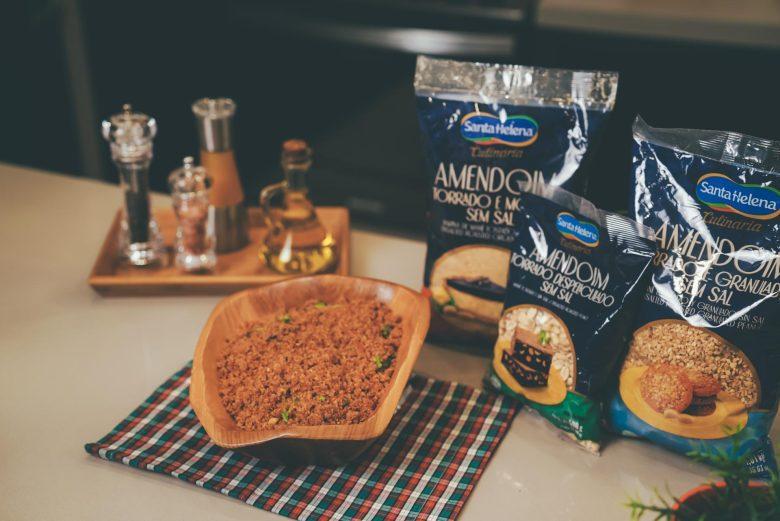 Paçoca salgada de amendoim com carne seca