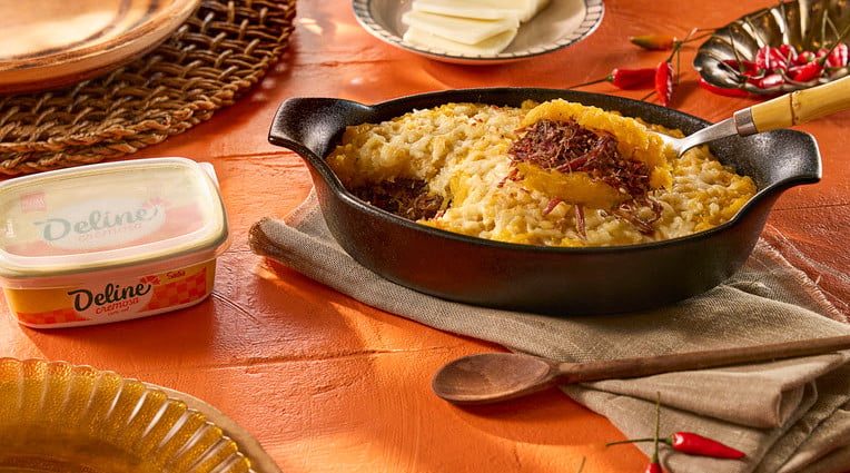 Escondidinho de jabá com queijo de Marajó e jerimum