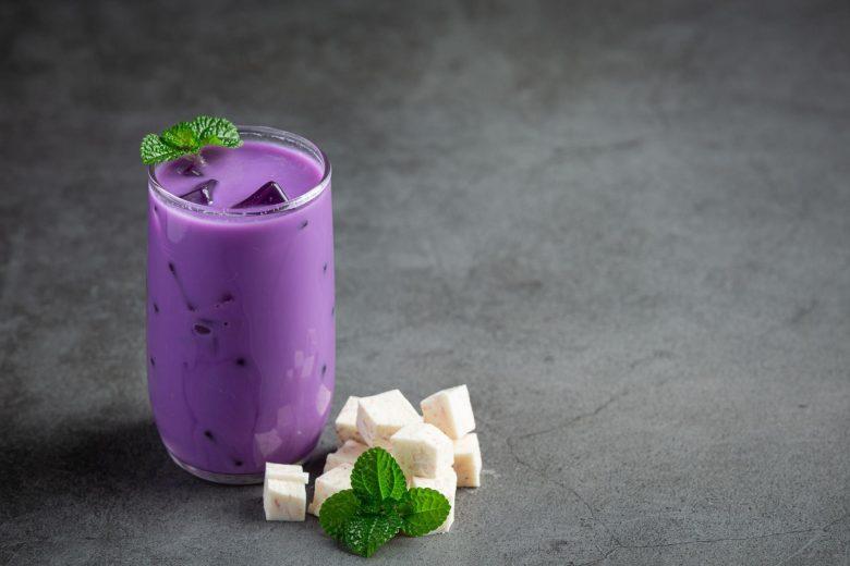 Ube latte cremoso